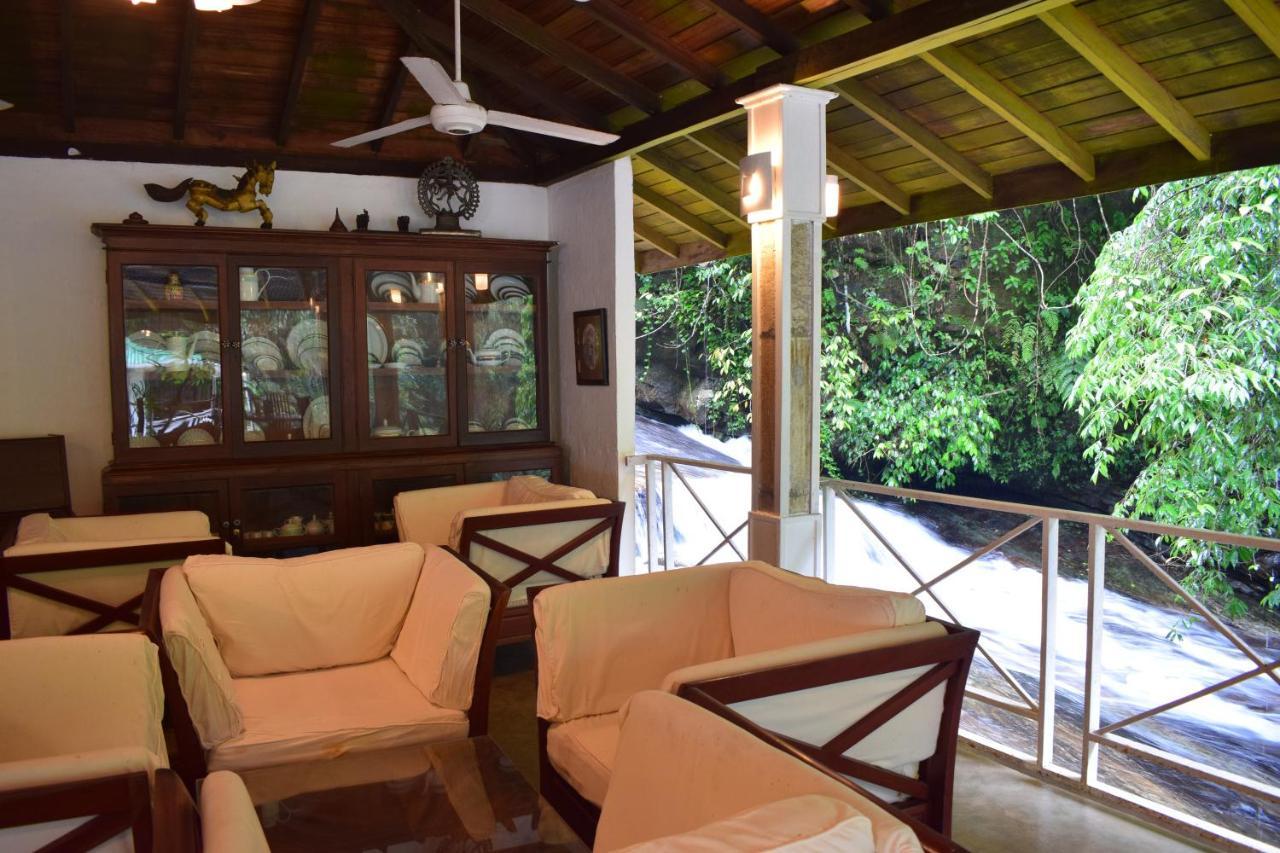 Royal River Resort Kitulgala Eksteriør bilde